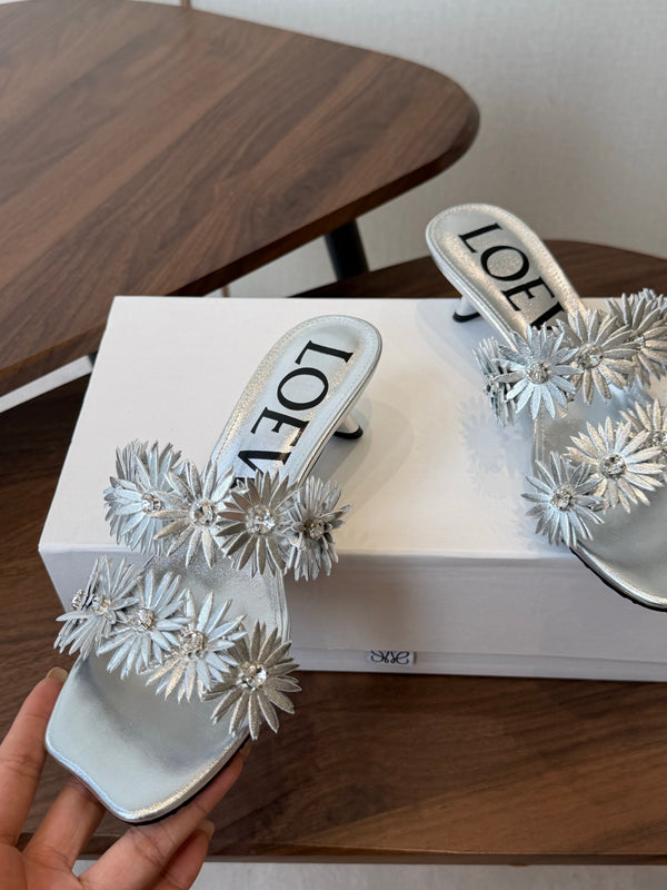 Loew Paula's Ibiza Petal Flower Sandals Silver Leather 889898