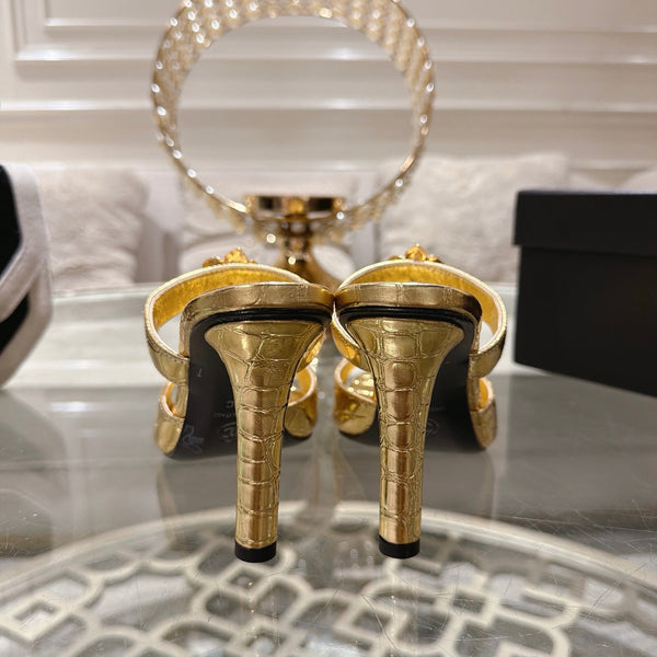 CC 26A Camellia Double C Square Toe Mules 10cm Gold Stone-Grain Cowhide 890672