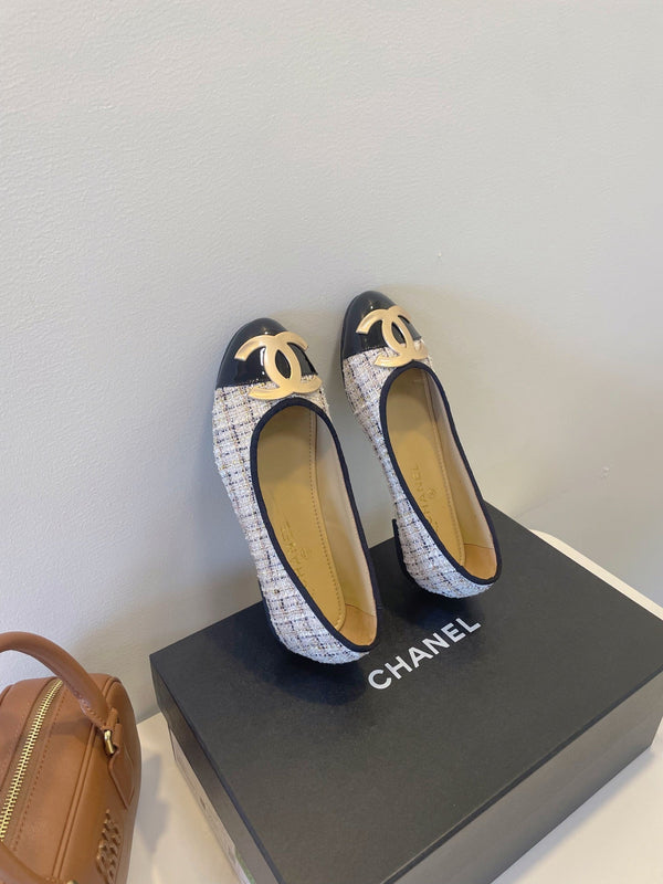 CC 26P Ballet Flats Beige Black Tweed & Patent Leather 890837