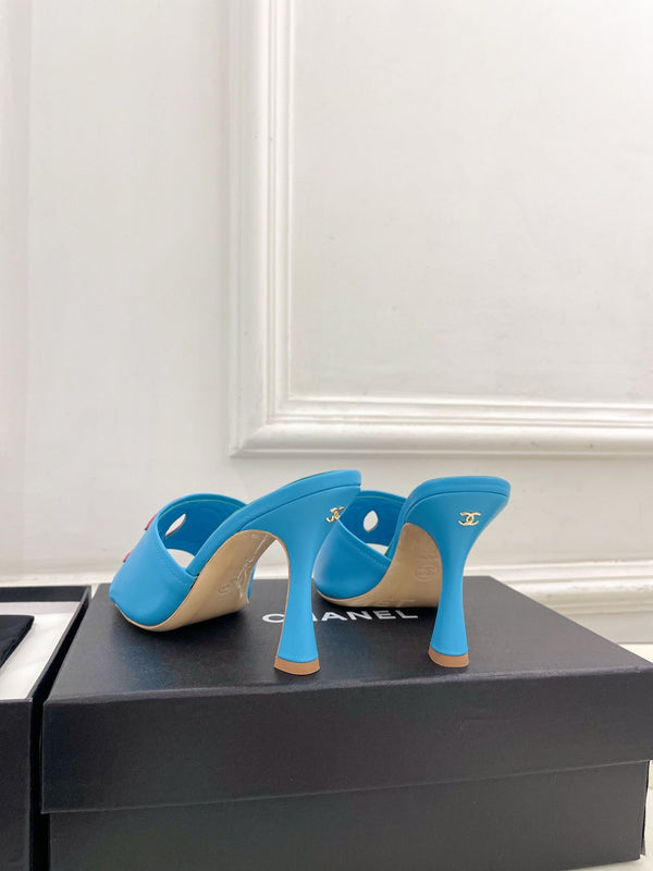 CC Double C Mules 9.5cm Blue Pink Leather 891680
