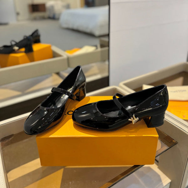 LV Romy Mary Jane Pumps Black Patent Leather 893581