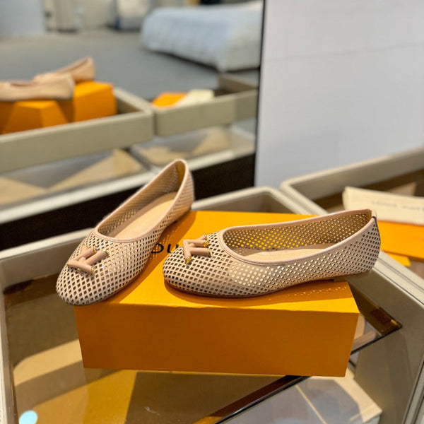 LV Shake Perforated Ballet Flats Beige Calfskin 893576
