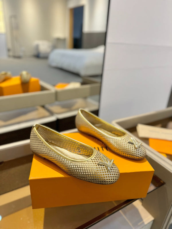 LV Shake Perforated Ballet Flats Gold Calfskin 893575