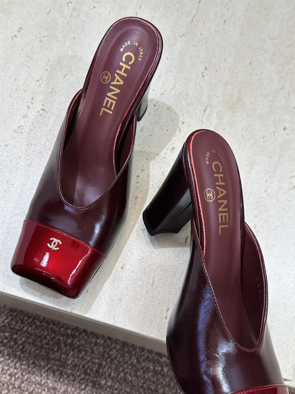 CC Cap Toe Mules 90mm Burgundy Patent Leather  896856