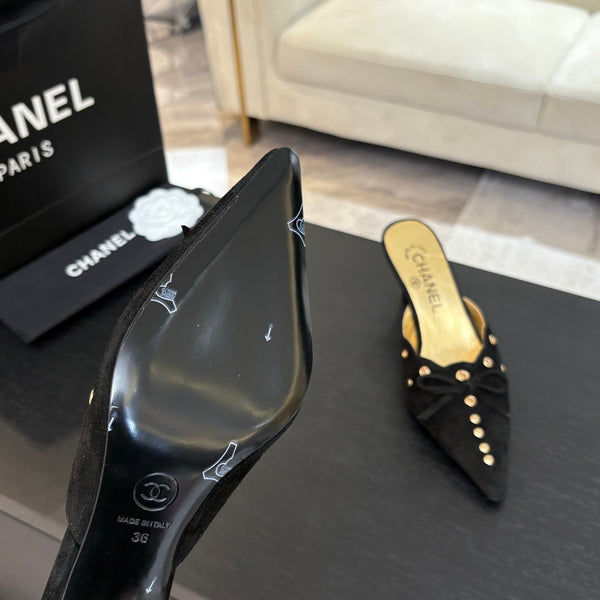 CC Grommet Bow Mules 6.5cm Black Suede Leather 912925