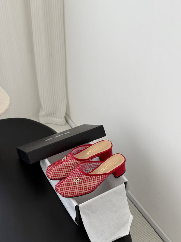 CC Coco Beach 26 CC Logo Mesh Mules Red Mesh 915142