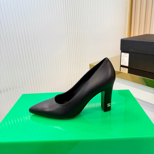 CC 26s Pumps 8.5cm Black Lambskin 924309