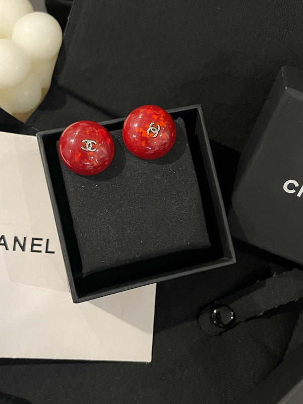 CC Earrings 284876
