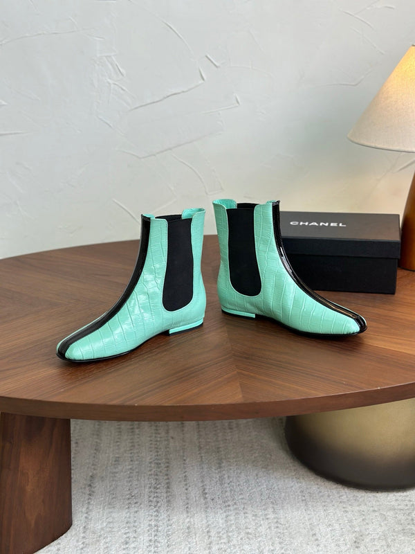 CC Métiers d'Art 2026 Short Boots Mint Green Croc-Embossed Leather 938119