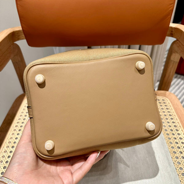 HM Picotin Lock 18CM Pocket Handbag Beige Swift Canvas