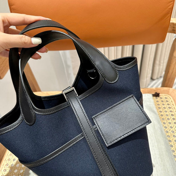 HM Picotin Lock 18CM Pocket Handbag Navy Black Swift Canvas