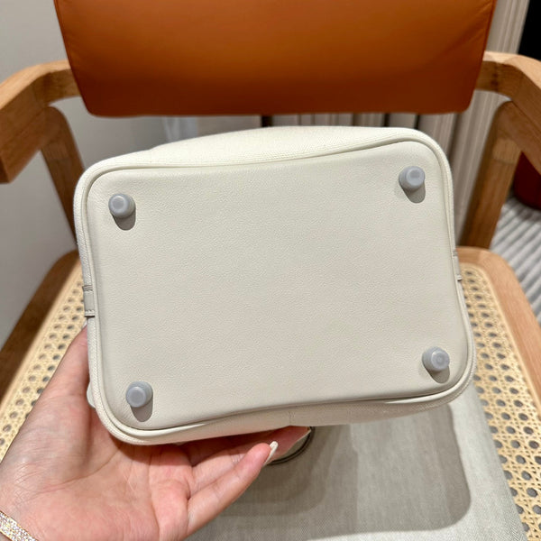 HM Picotin Lock 18CM Pocket Handbag Ivory Swift Canvas