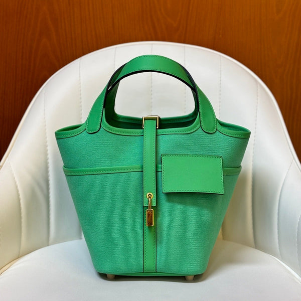 HM Picotin Lock 18CM Pocket Handbag Green Swift Canvas