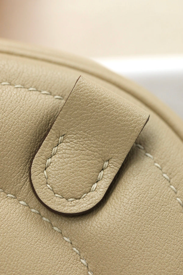 HM In-the-Loop Belt 19CM Bag Beige Swift