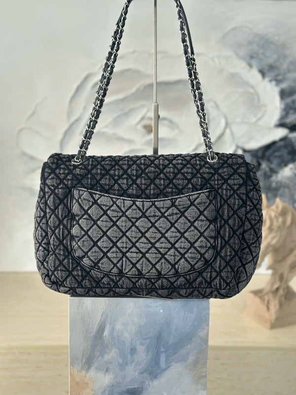 CC Quilted 38.5cm Maxi Flap Bag Grey Imported Denim Jeans 162939