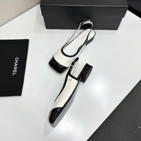 CC Slingback Flats White Black Leather 944618