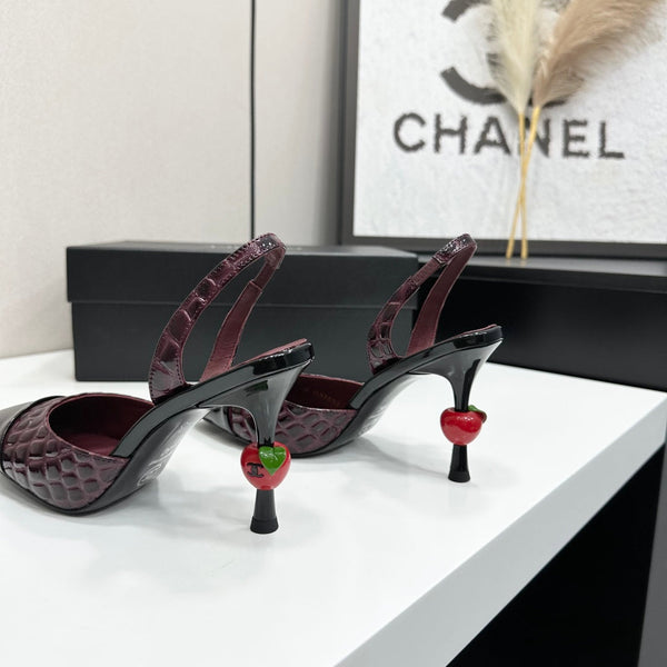 CC Métiers d'Art Apple Heel Slingback Pumps Burgundy Croc-Embossed Patent Leather 944650