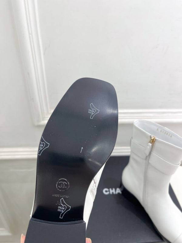 CC Double C Ankle Boots 3.5CM White Leather 946999