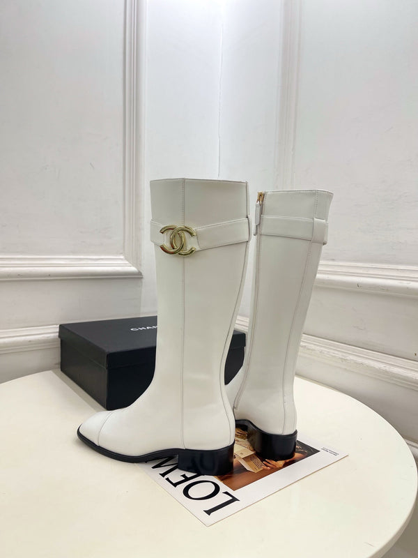 CC Double C Knee-High Boots 3.5CM White Leather 946892