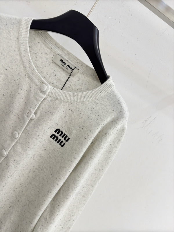 Miu Embroidered Logo Cardigan Wool 801947