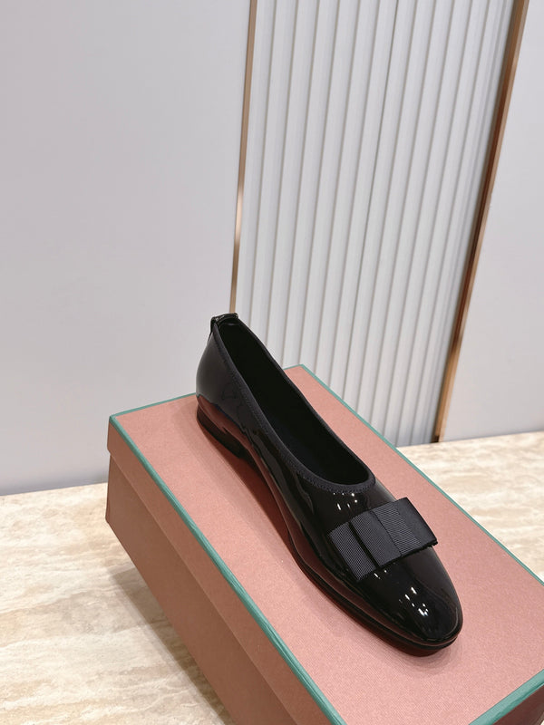 LP Bow Ballet Flats Black Patent Leather 954494
