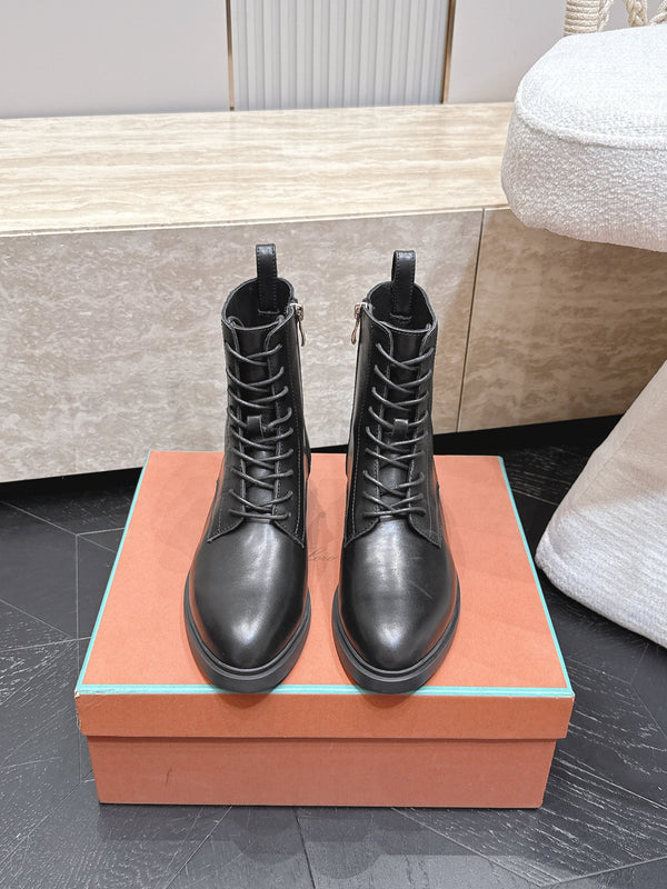 LP Ankle Boots Functional Laces Side Zipper Black Leather 954484