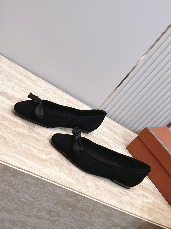 LP Primula Pointed-Toe Ballet Flats Silk Bow Black Suede 954477