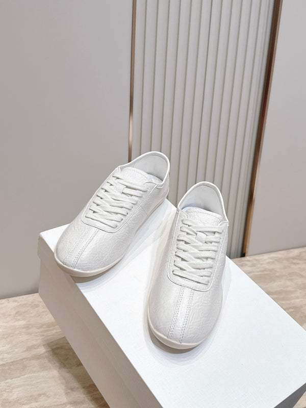 TR Low-Top Sneakers White Textured Leather 954419