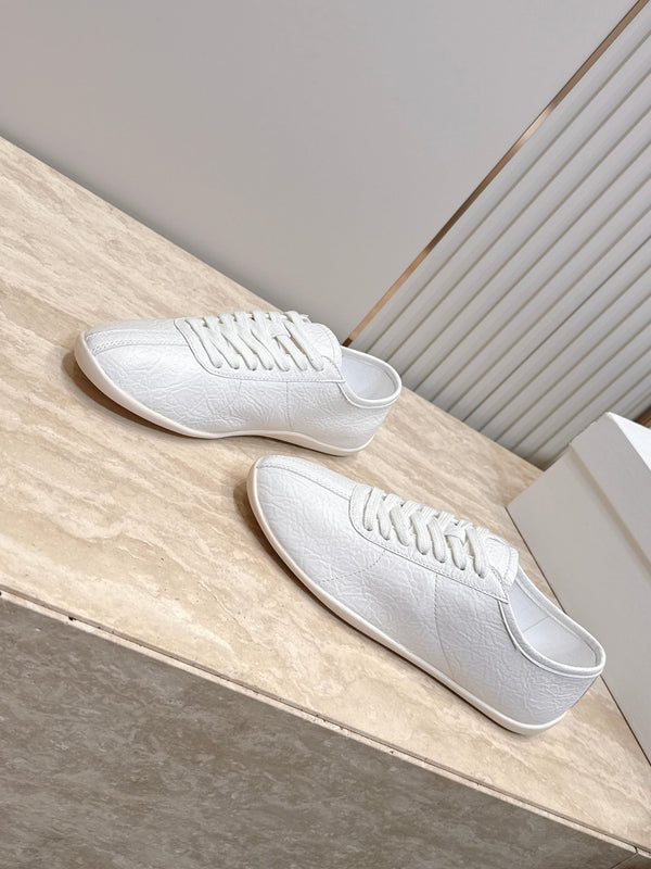 TR Low-Top Sneakers White Textured Leather 954419