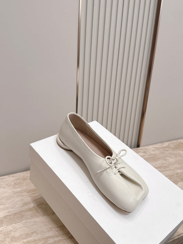 TR Lace-Up Ballet Flats Square Toe Cream Leather 954411