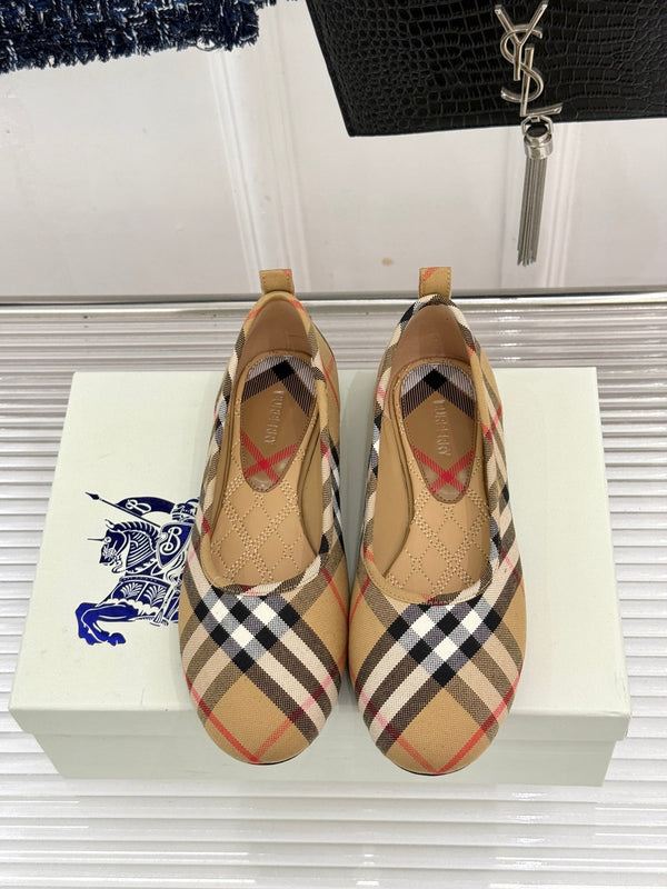 Burberry Robin Ballet Flats Beige Check Canvas 956168
