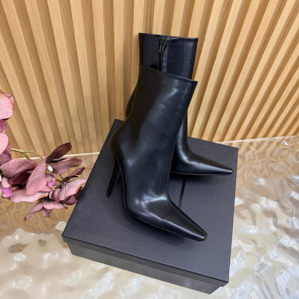 YSL Pointed-Toe Stiletto Ankle Boots 8CM Black Leather 955831