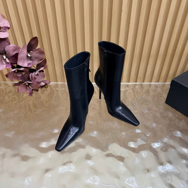 YSL Pointed-Toe Stiletto Ankle Boots 8CM Black Leather 955831