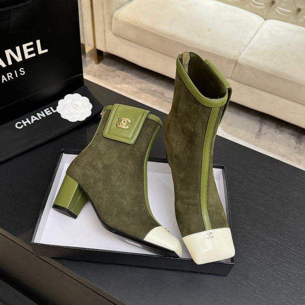 CC Ankle Boots White Square Toe Olive Green White Suede Leather 958075