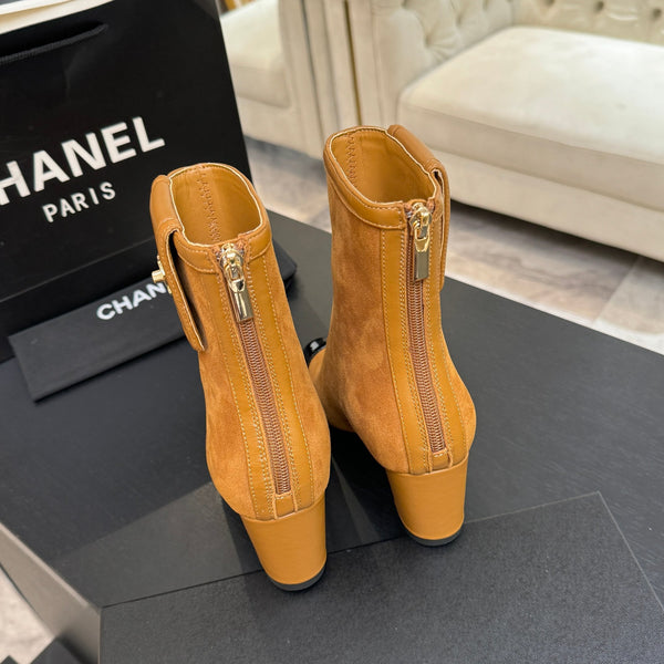 CC Ankle Boots White Square Toe Camel Black Suede Leather 958070