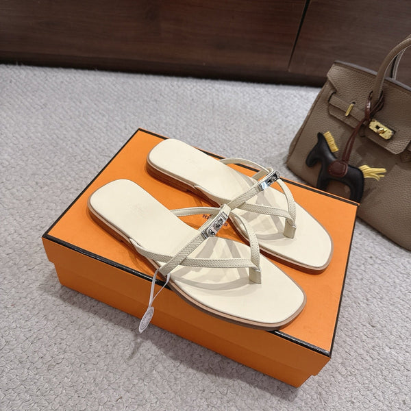 HM Miss Sandal Cream in Calfskin 959971