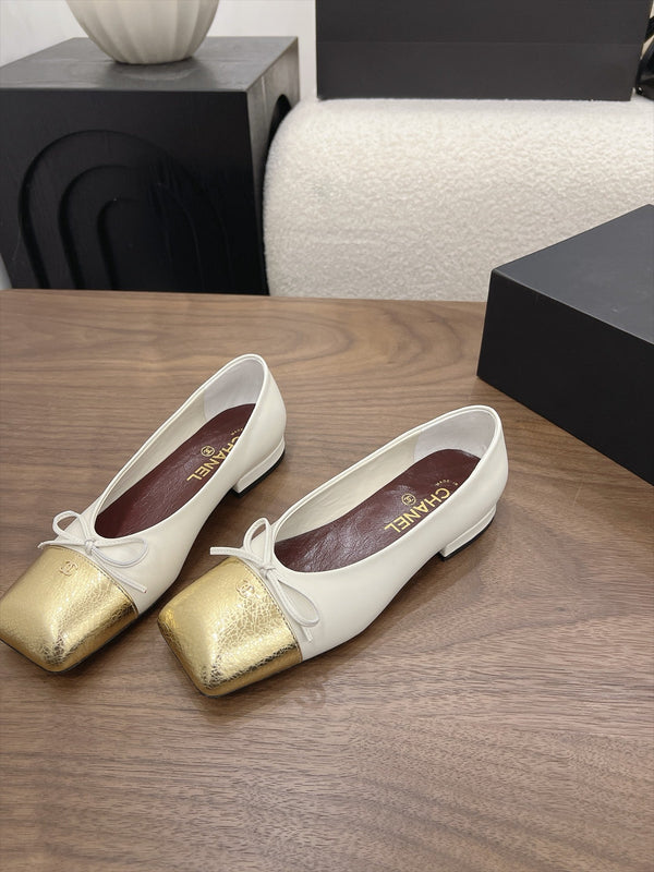 CC Square-Toe Ballet Flats White Gold Lambskin 961514