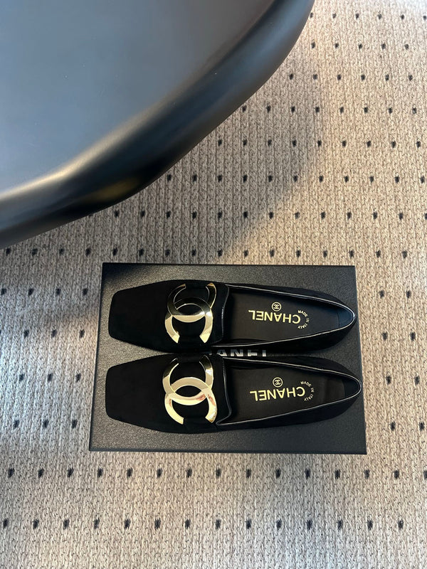 CC Logo Loafers Black Suede 984399