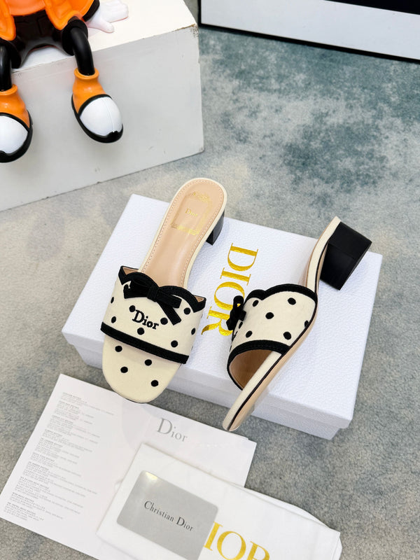 CD Dway Heeled Mules Beige Polka Dot Bow 987033