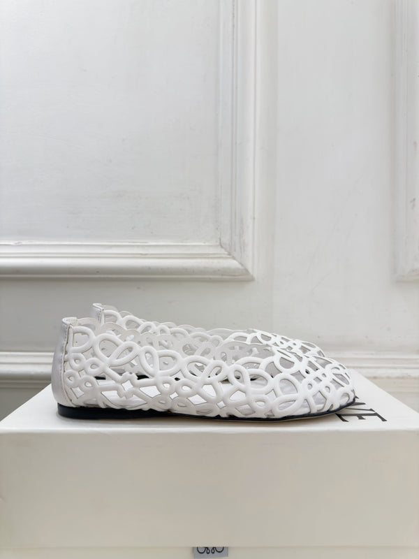 LW Petal Anagram Ballet Flats Pale White Leather 111593