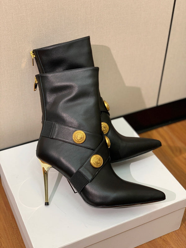 BM 26S Pointed-Toe Boots 10.5cm Gold Logo Buttons Black Leather 111356