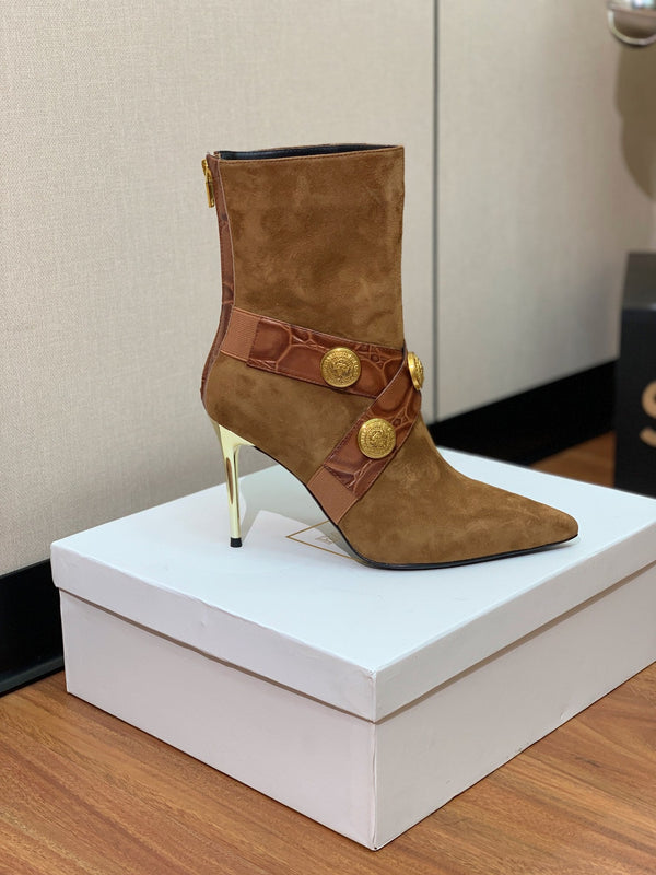 BM 26S Pointed-Toe Boots 10.5cm Gold Logo Buttons Tan Suede & Embossed Leather 111355
