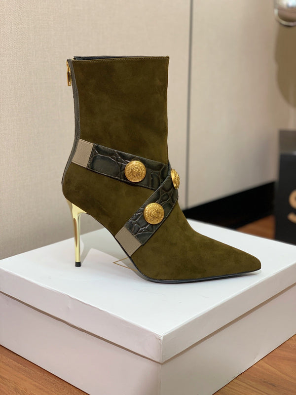 BM 26S Pointed-Toe Boots 10.5cm Gold Logo Buttons Dark Olive Green Suede & Embossed Leather 111351