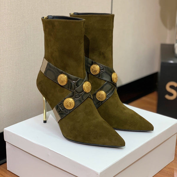 BM 26S Pointed-Toe Boots 10.5cm Gold Logo Buttons Dark Olive Green Suede & Embossed Leather 111351