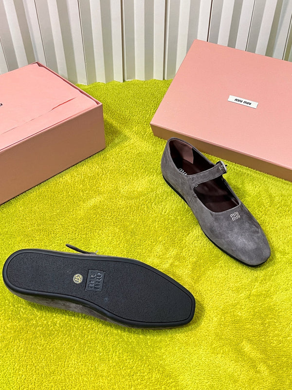 Miu 26S Mary Jane Flats Buckled Strap Logo Grey Suede 137201