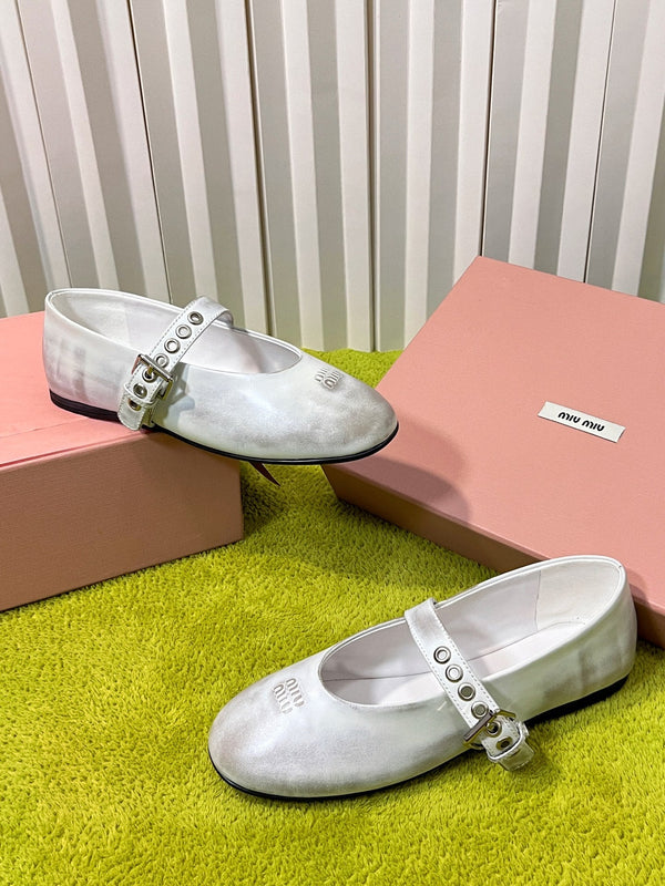 Miu 26S Mary Jane Ballerina Flats Buckle White Cowhide 137196