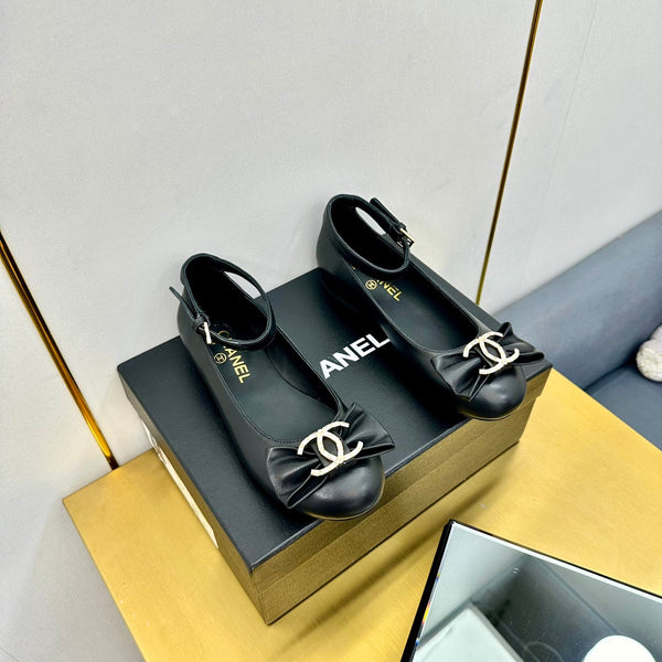 CC 26S Mary Jane Flats Bow Logo Charm Black Leather 140313