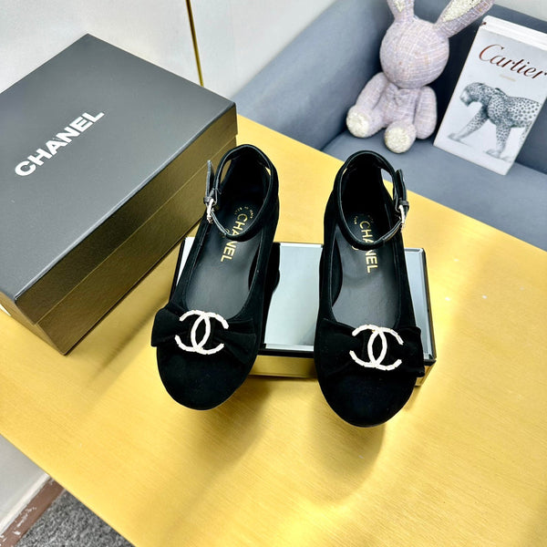 CC 26S Mary Jane Flats Bow Logo Charm Black Suede 140311