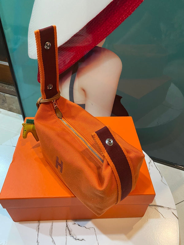 HM BRIDE-A-BRACE 21 ORANGE CANVAS