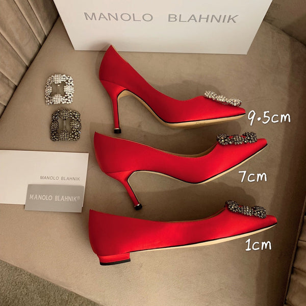 Hangisi Red Satin Crystal Embellished Pumps 700531